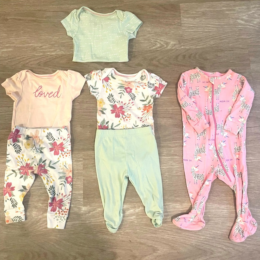 Baby girl clothes bundle